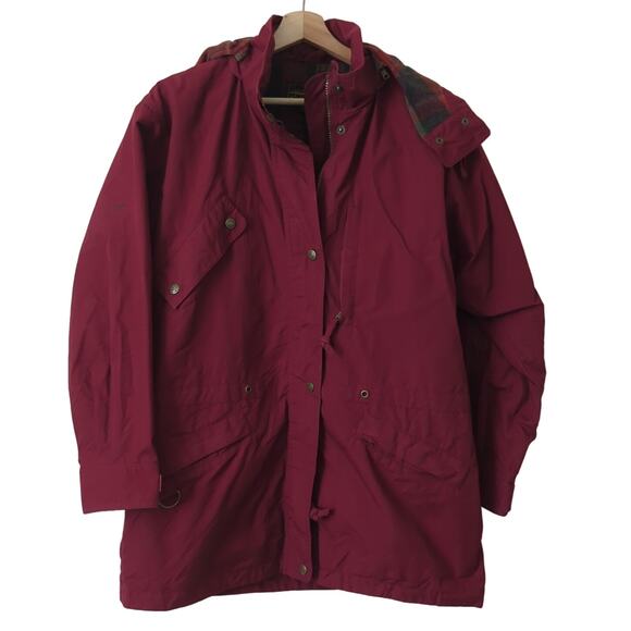 Eddie Bauer Jacket Womens M Chore Coat Field Barn Burgundy Plaid Flannel Lined - Picture 1 of 7